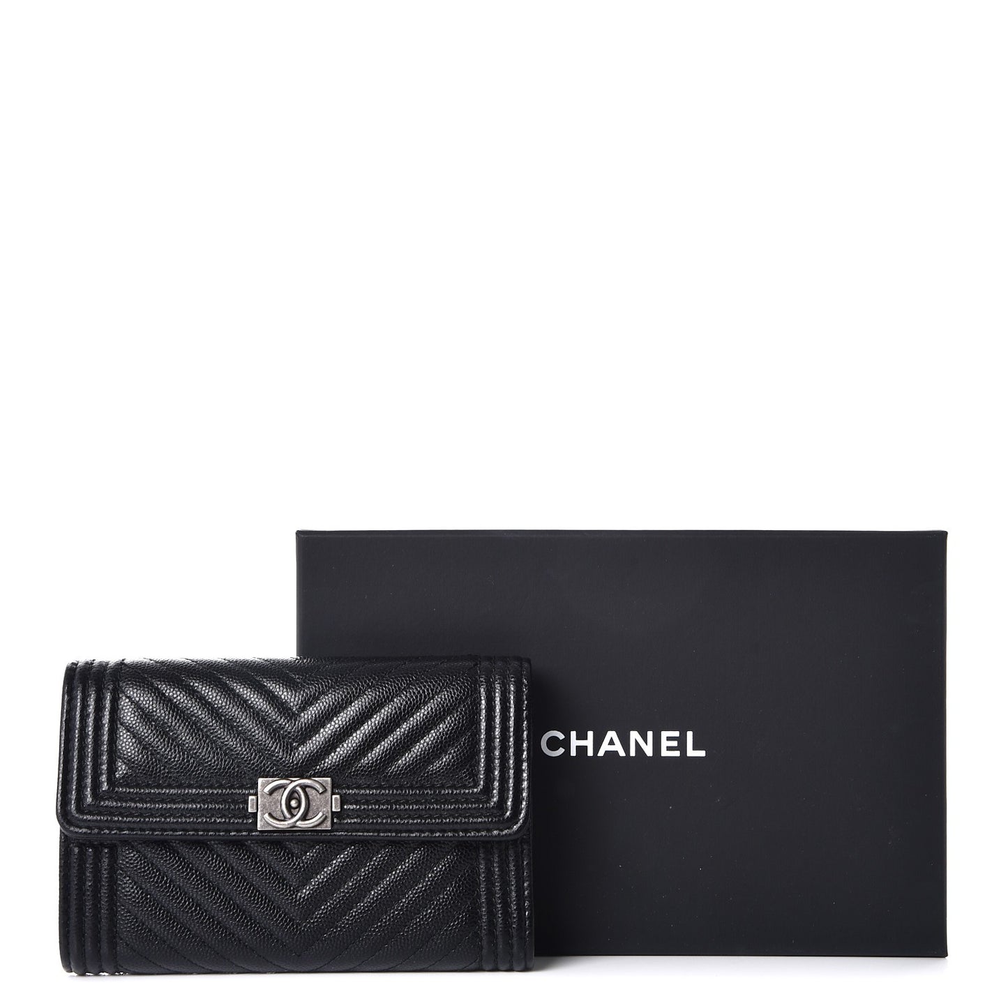 Caviar Chevron Quilted Small Boy Flap Wallet Black