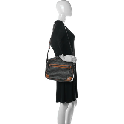 Louis Vuitton Monogram Potomac 2 of 11