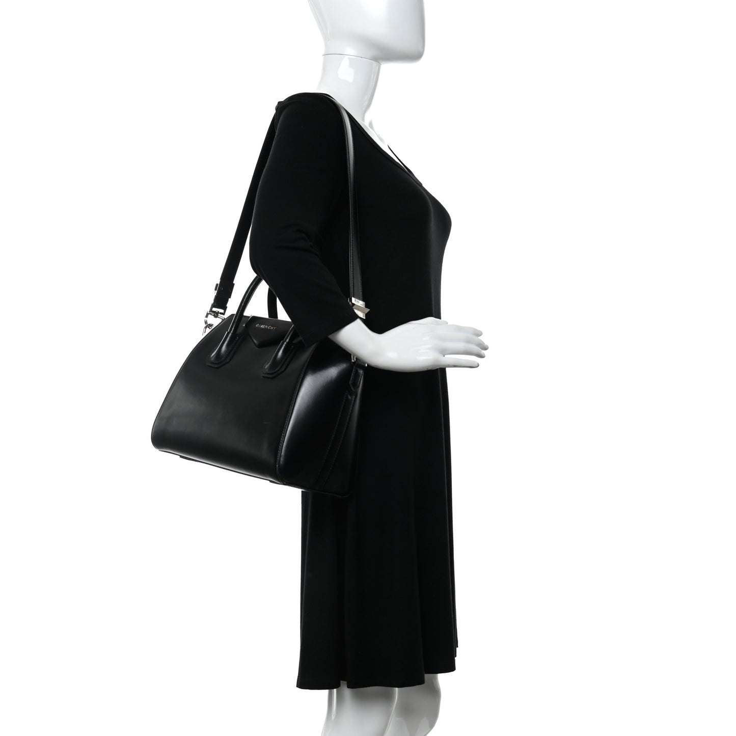 Shiny Lord Calfskin Small Antigona Black