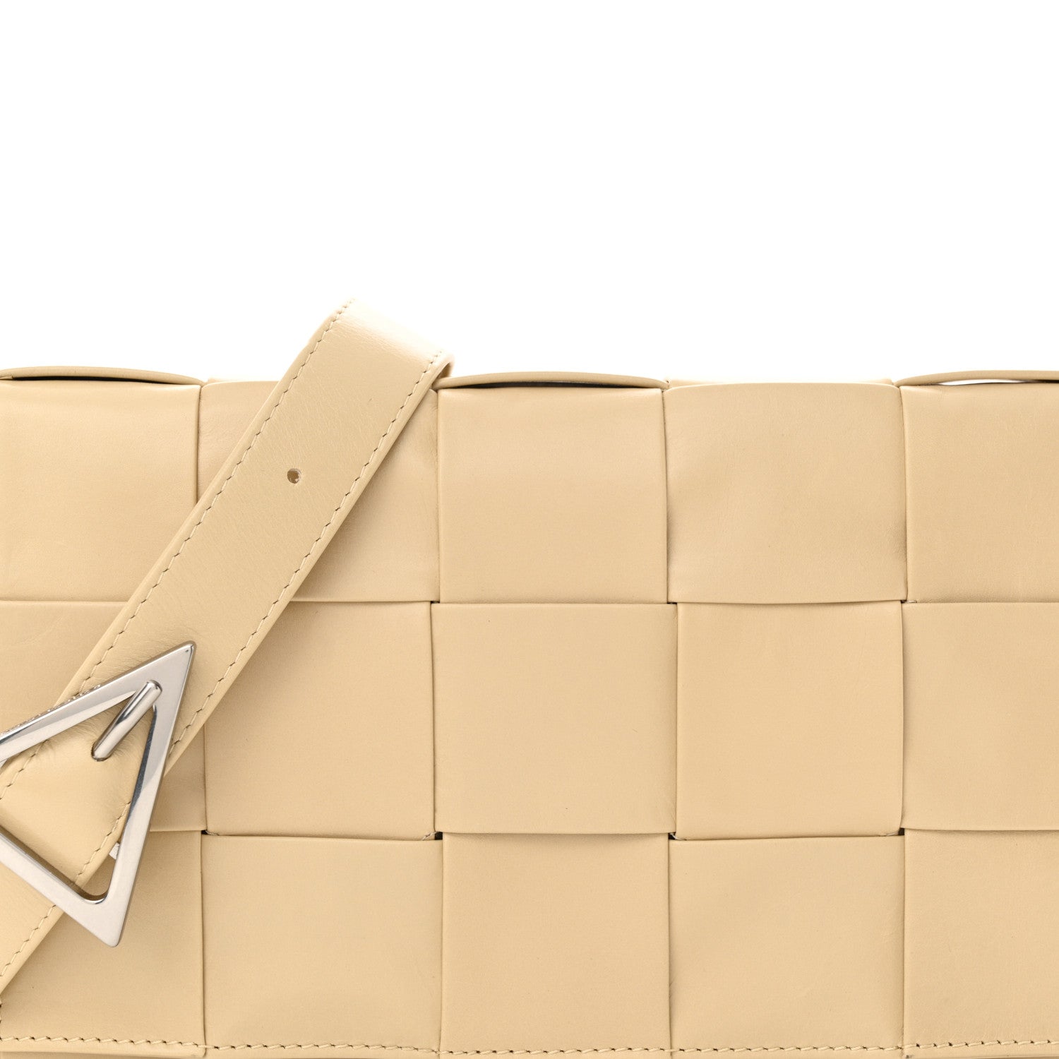 Bottega Veneta Paper Calfskin Maxi Intrecciato Cassette Crossbody Bag Porridge 8 of 11