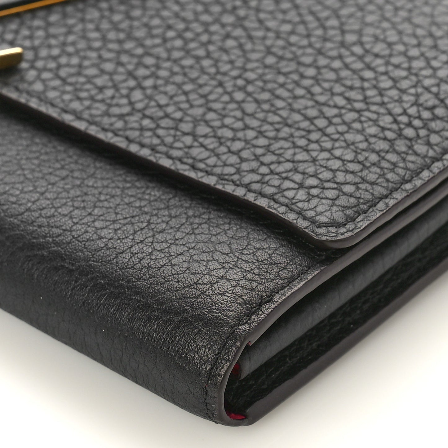 Taurillon Capucines Wallet Black