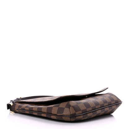 Louis Vuitton Damier Ebene Musette Salsa 3 of 8