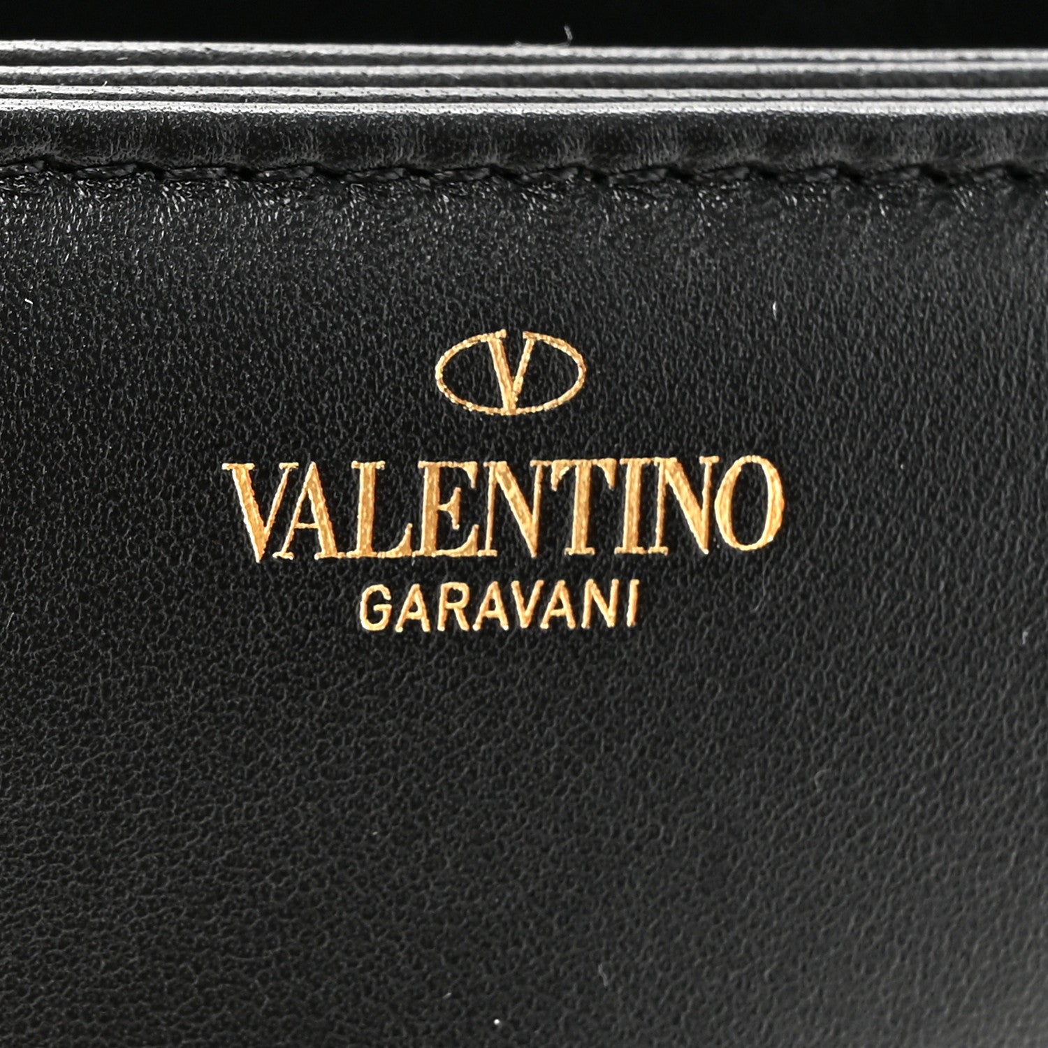 Valentino Garavani Nappa One Stud Chain Clutch Black 6 of 10