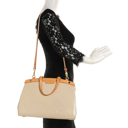 Louis Vuitton Vernis Brea MM Blanc Corail 2 of 8