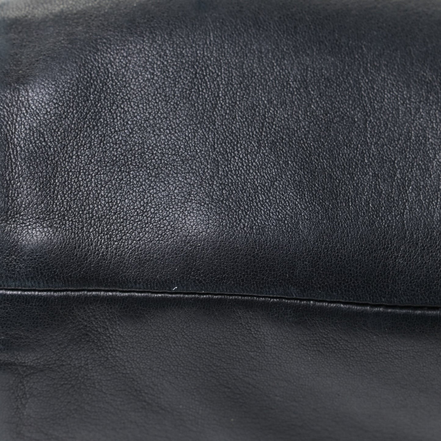 Lambskin Medium Ultimate Soft Tote Black