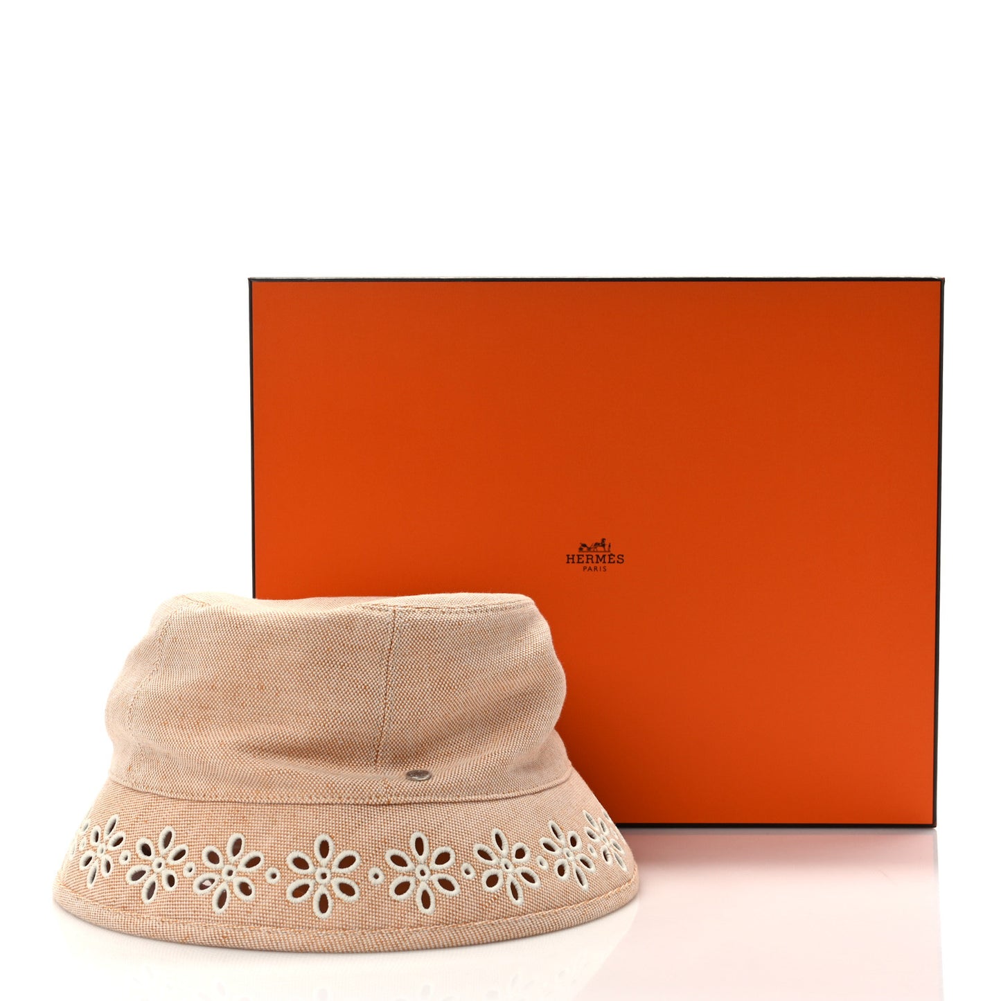 Linen Cotton Embroidered Eloise Garden Party Bucket Hat 58 Jaune Itauba