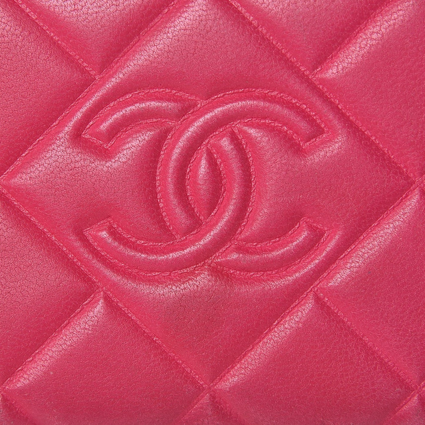 Lambskin Quilted Diamond CC Card Holder Fuchsia