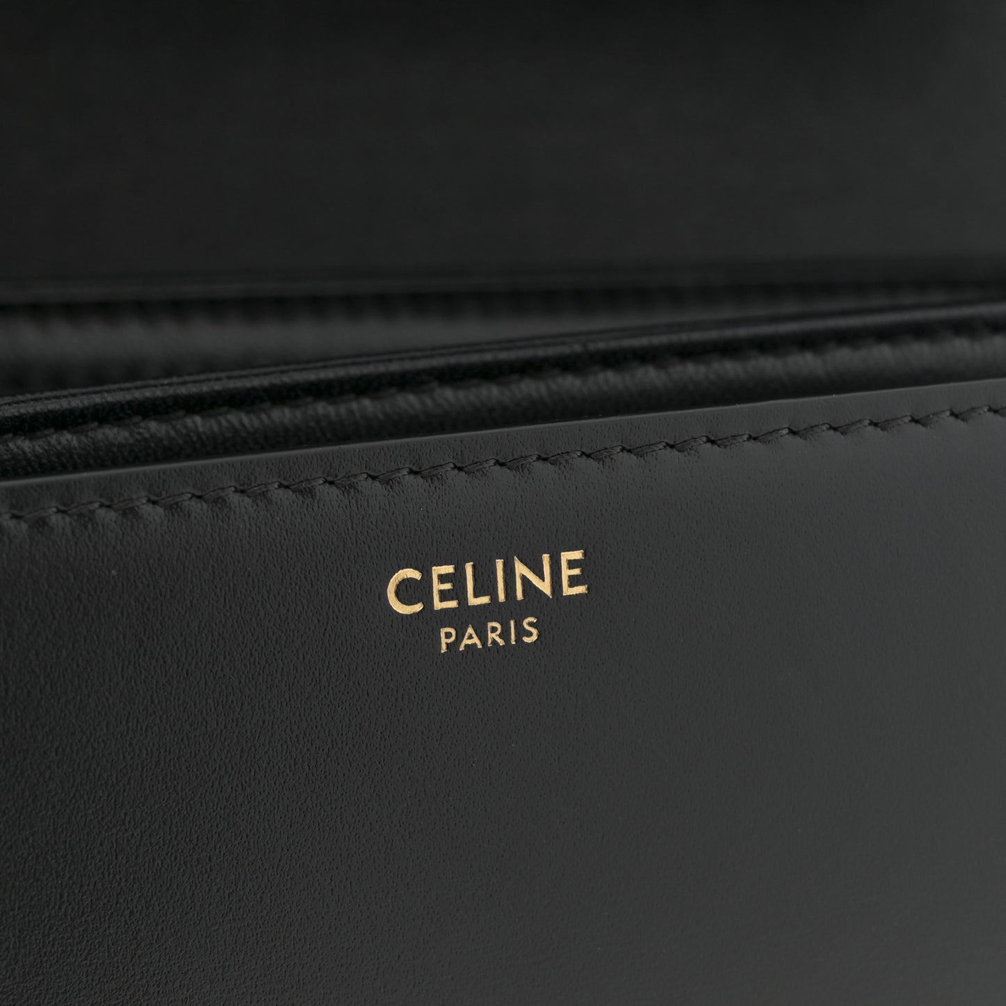 Shiny Calfskin Medium Triomphe Black
