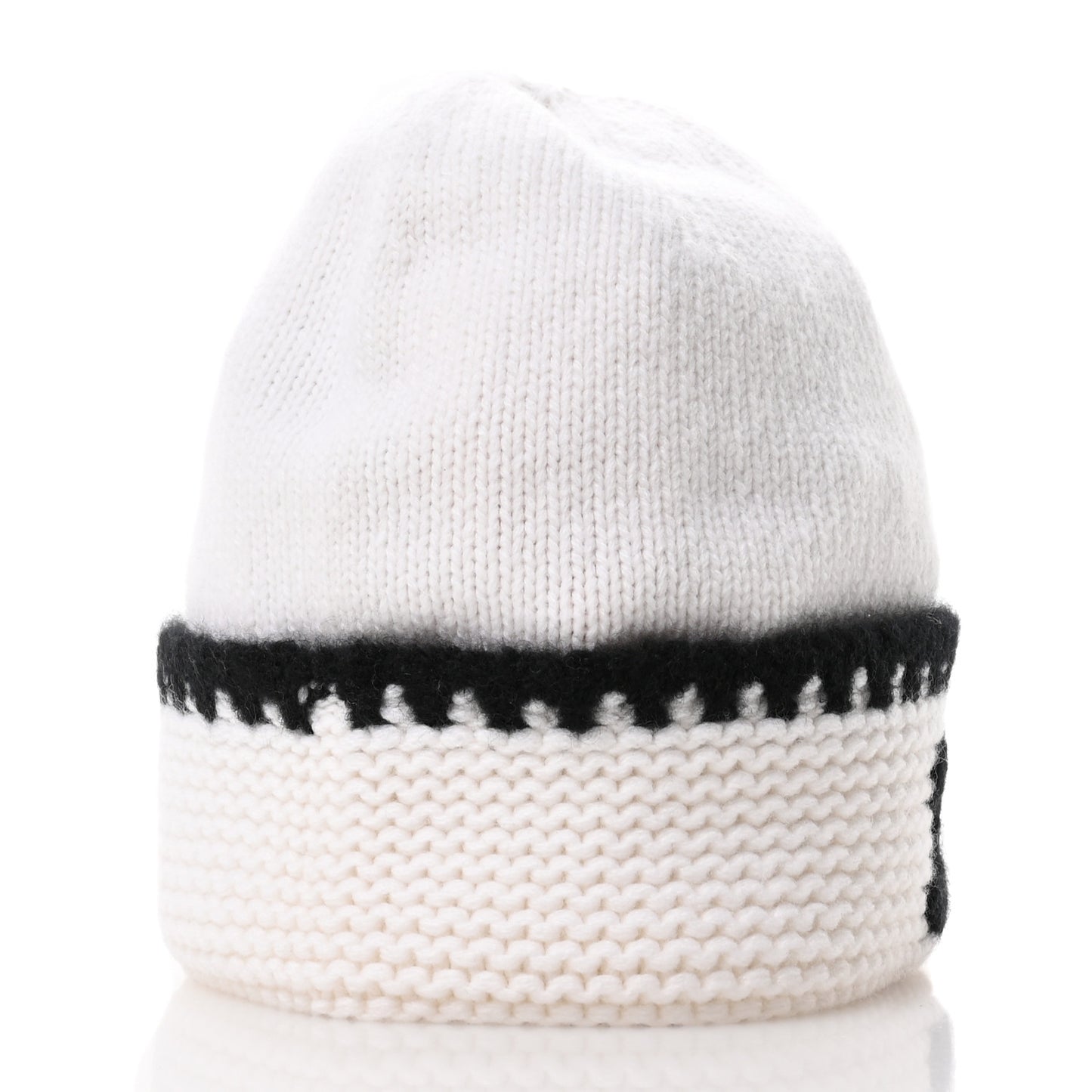 Cashmere CC Knitted Beanie Hat Black White