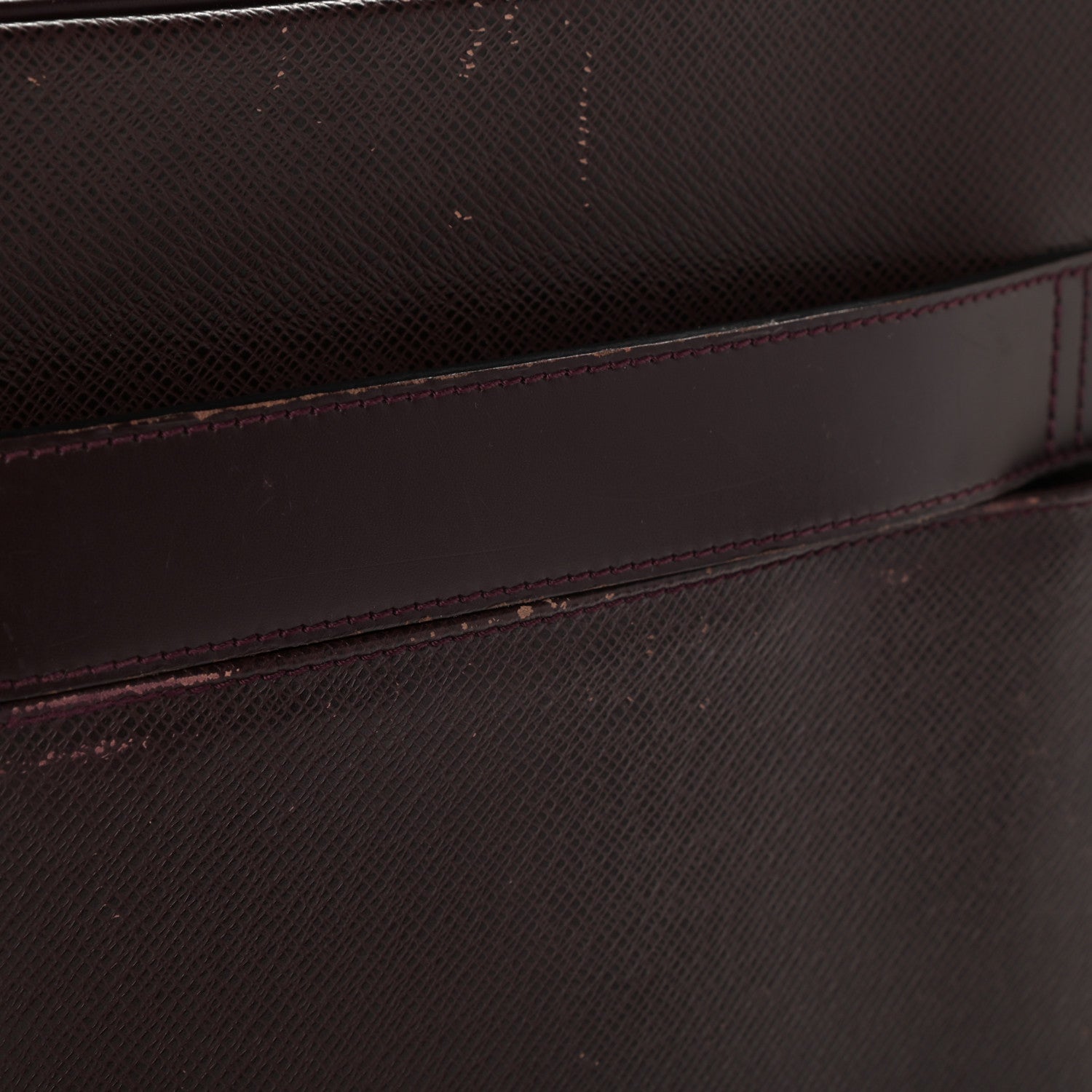 Louis Vuitton Taiga Odessa Laptop Bag Acajou 17 of 18