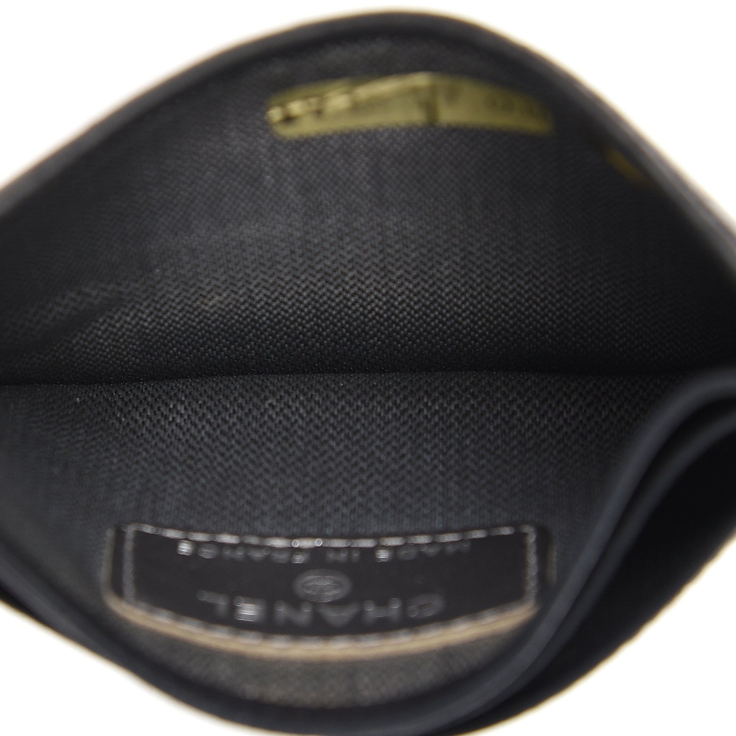 Lambskin Vertical Quilted Card Holder Black