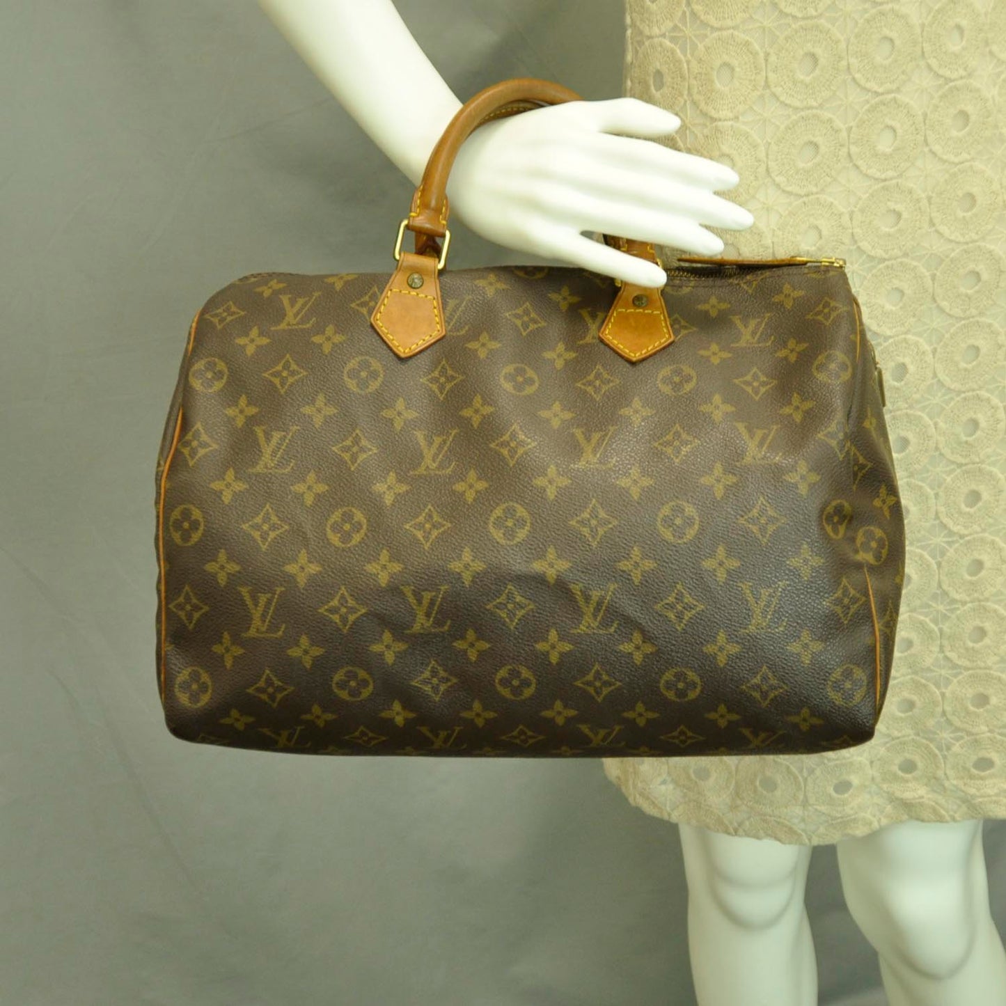 Monogram Speedy 35