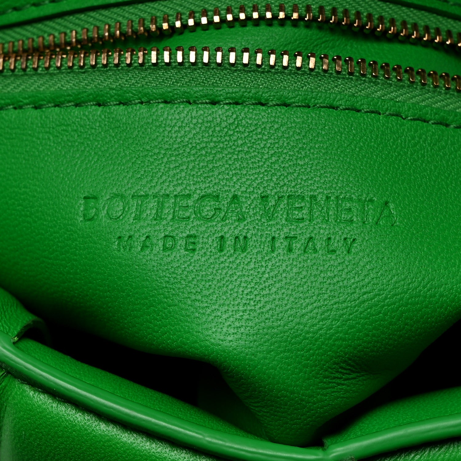 Bottega Veneta Lambskin Maxi Intreccio Padded Chain Cassette Crossbody Bag Parakeet 6 of 10