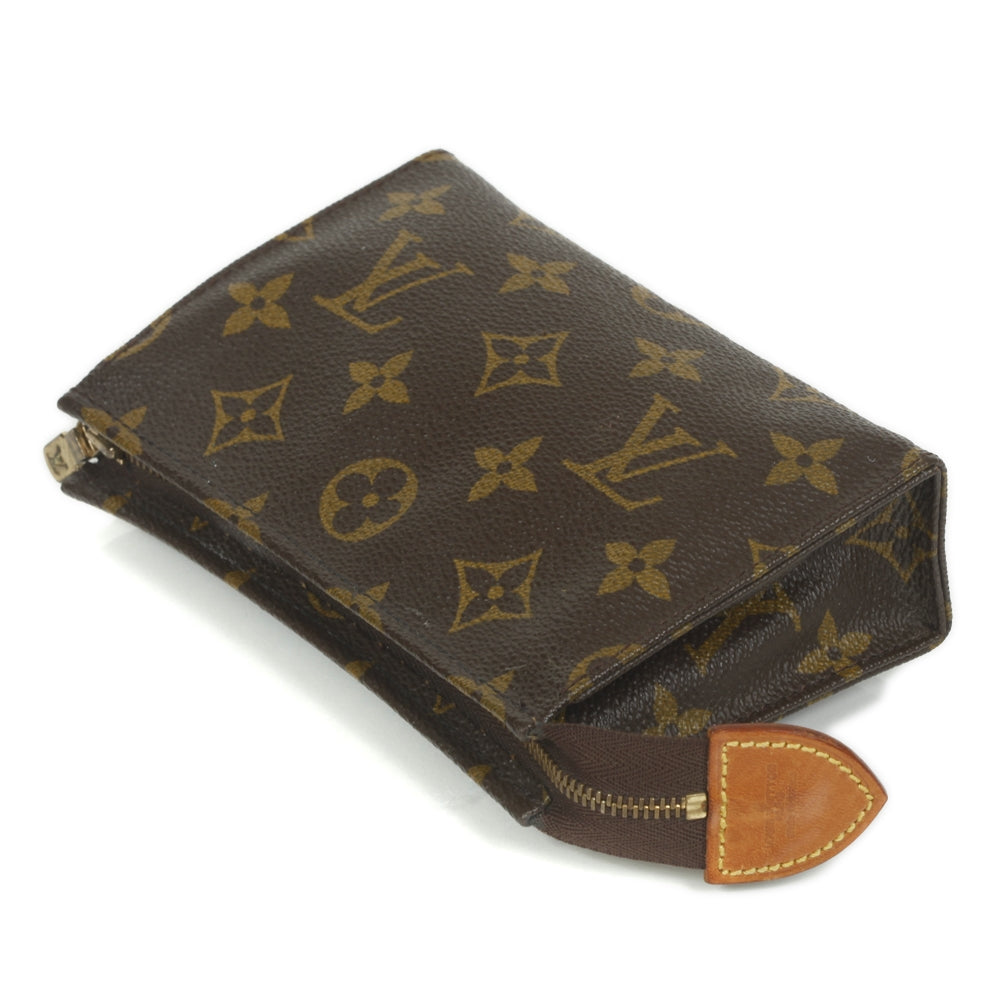 Louis Vuitton Monogram Toiletry Pouch 15 5 of 9