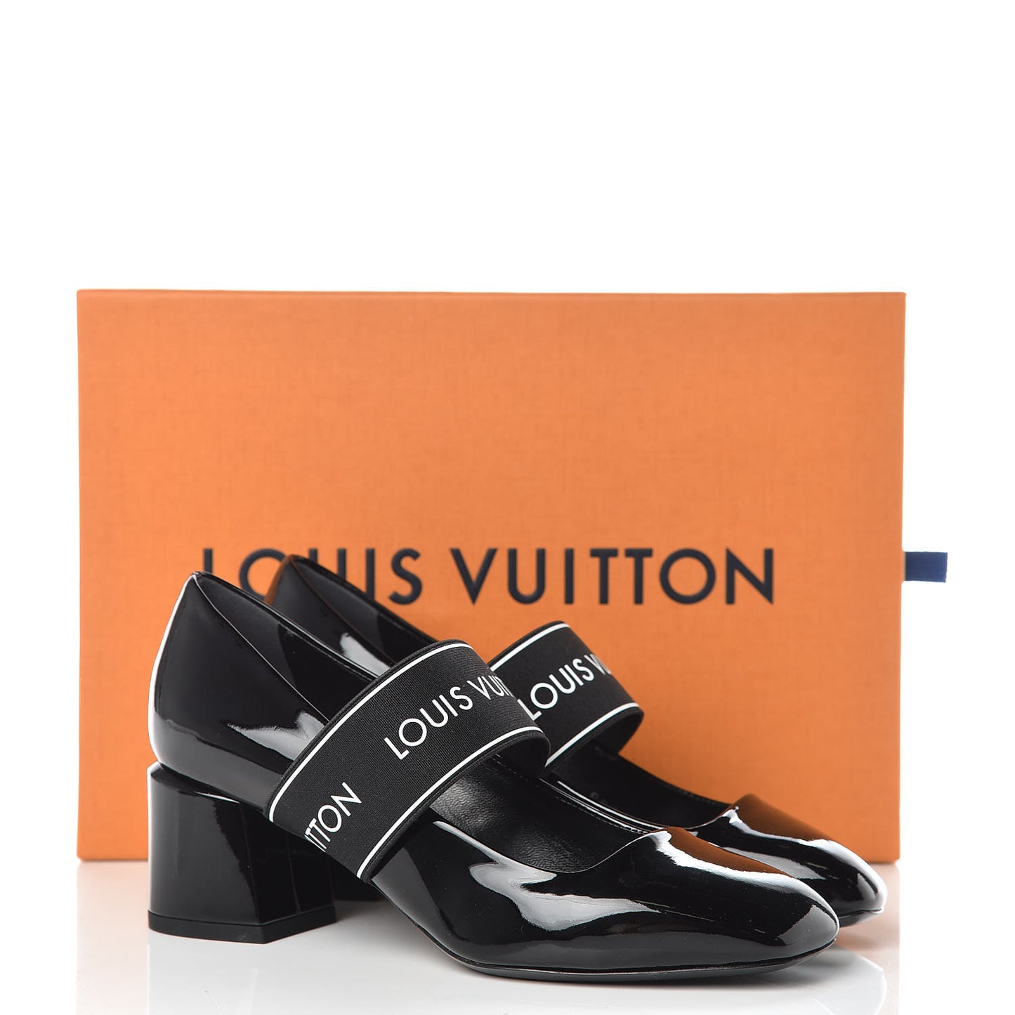Patent Uncover Pumps 36 Black