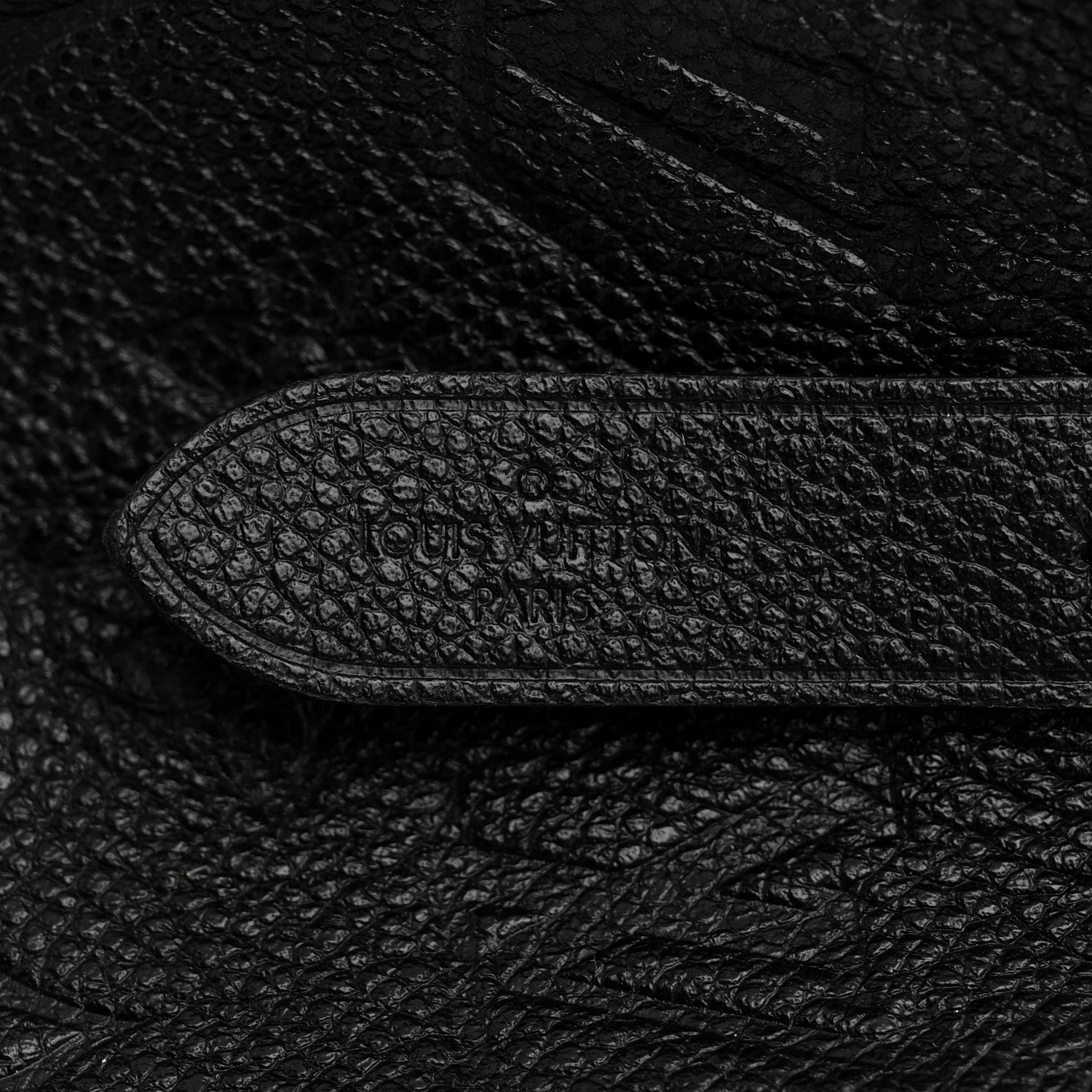 Louis Vuitton Empreinte Neonoe MM Black 7 of 11