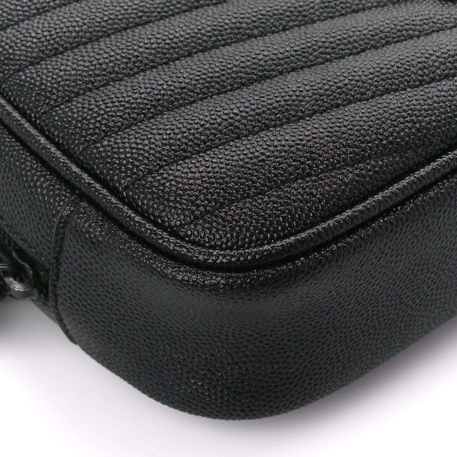 Saint Laurent Grain De Poudre Matelasse Monogram Mini Lou Camera Bag Black 9 of 10