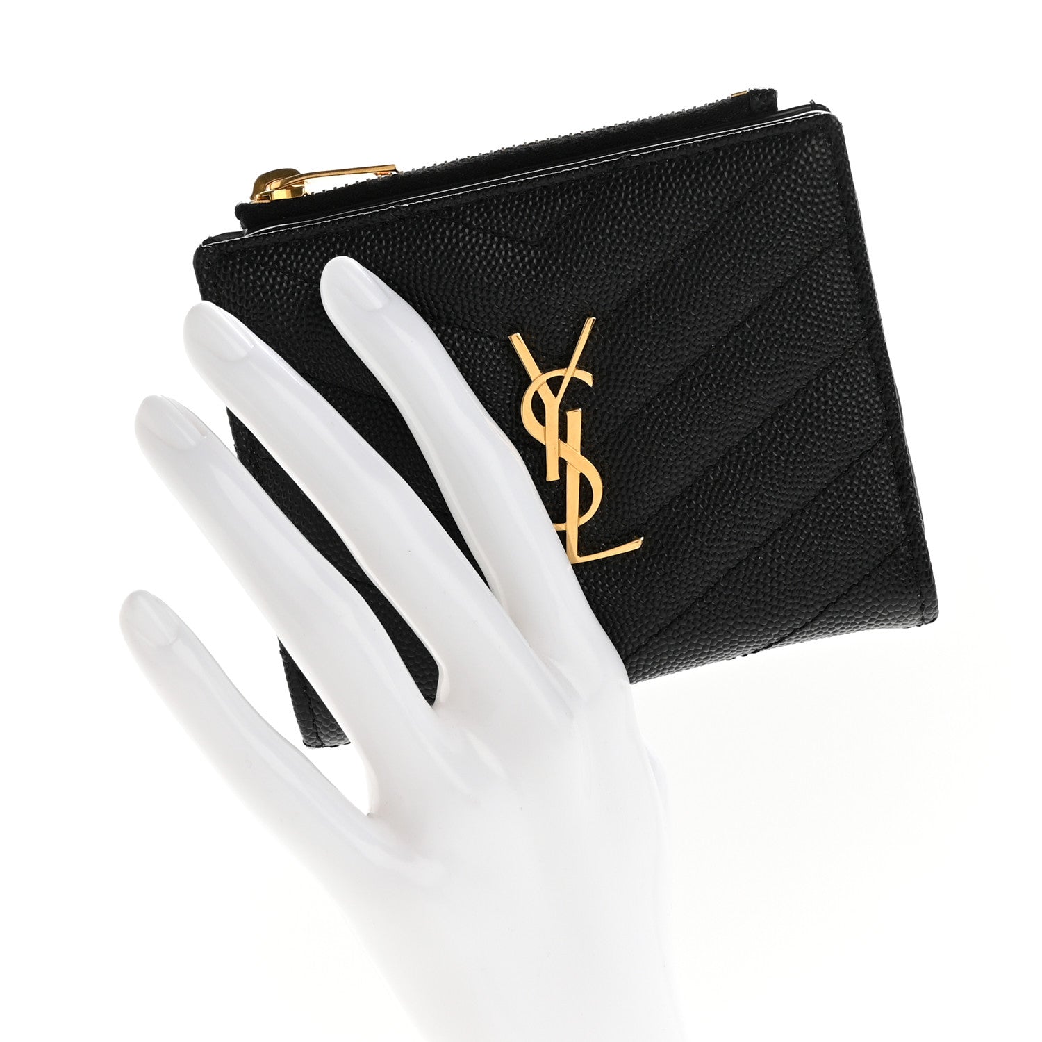 Saint Laurent Grain De Poudre Matelasse Chevron Monogram Zipped Card Case Black 2 of 13