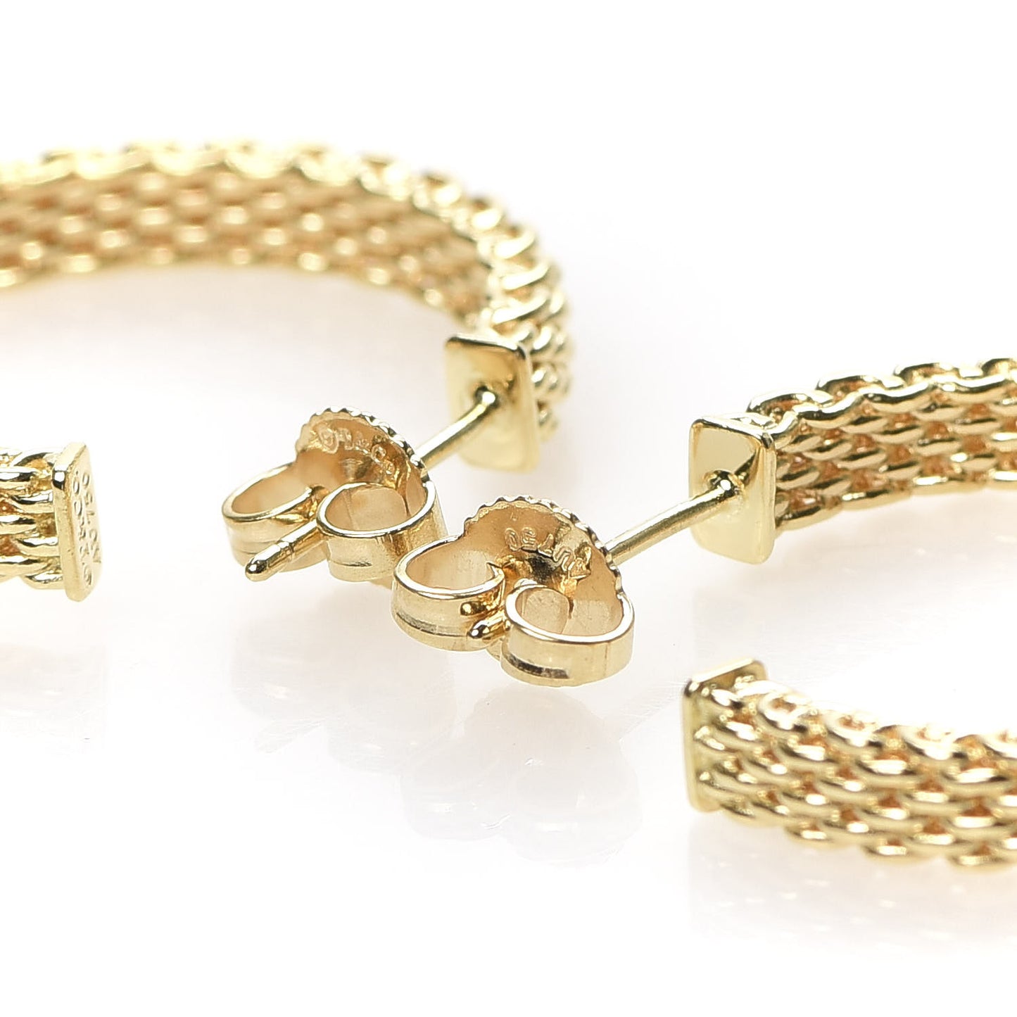 18K Yellow Gold Medium Somerset Hoop Earrings