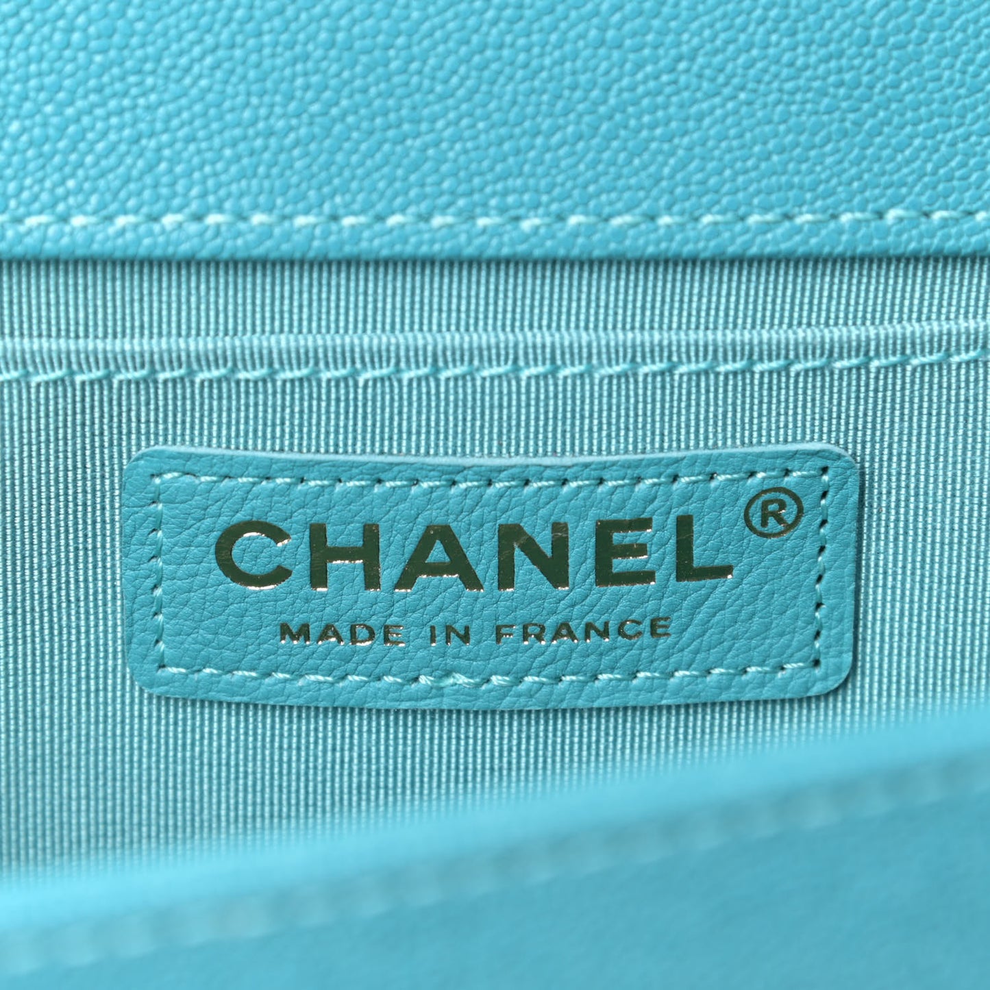 Caviar Quilted Medium Boy Flap Turquoise