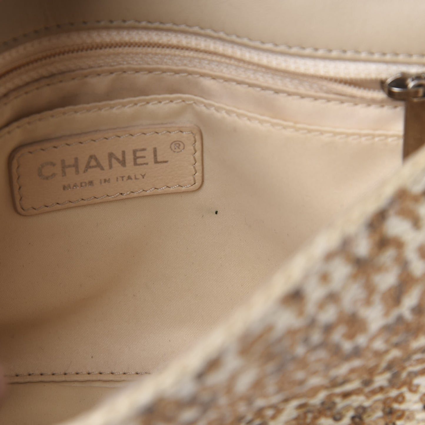 Raffia Sequin Small Single Flap Beige Gold