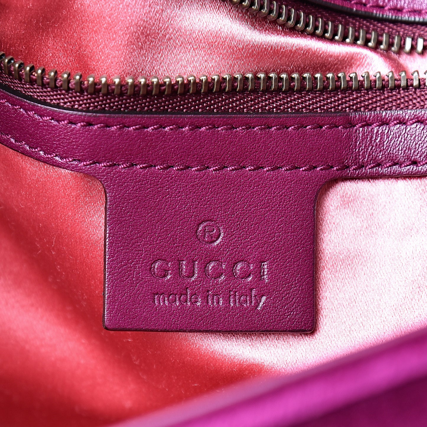 Velvet Matelasse Medium GG Marmont Shoulder Bag Fuchsia Violet Cyclamen