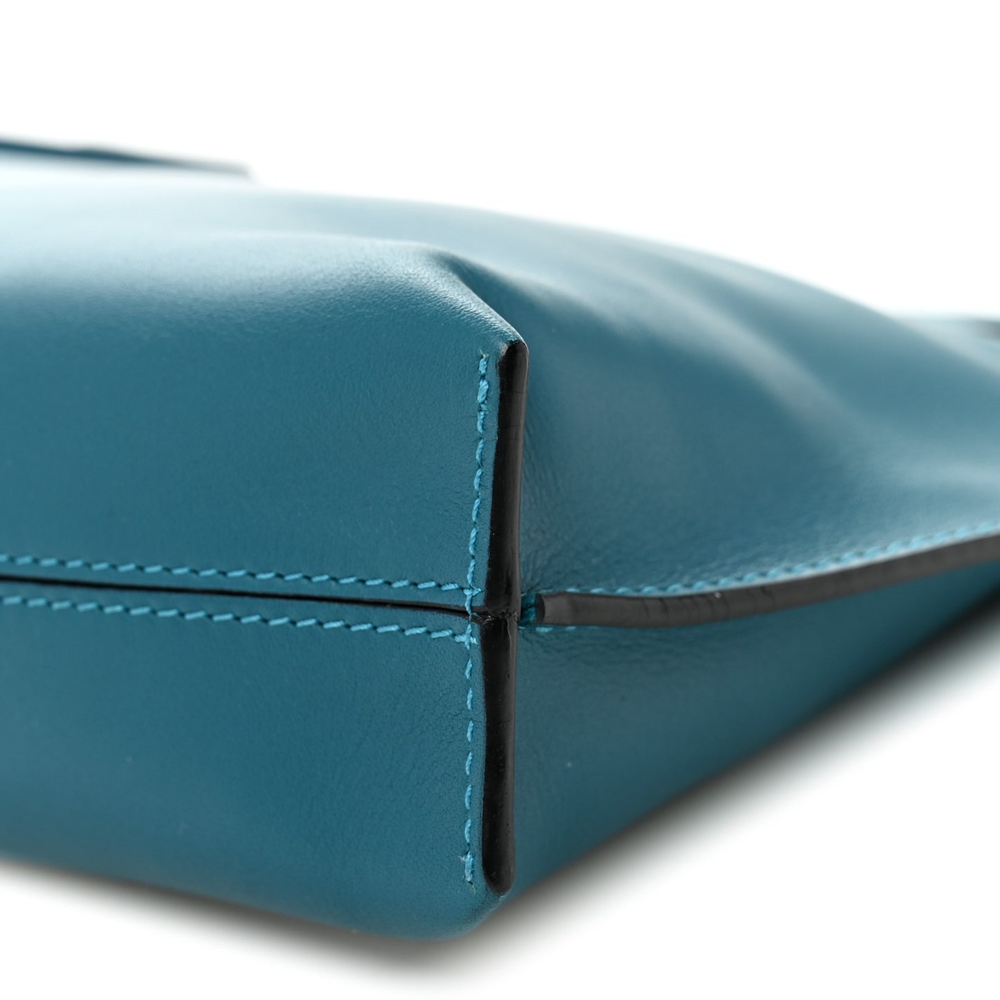 Calfskin T Pouch Lagoon Blue