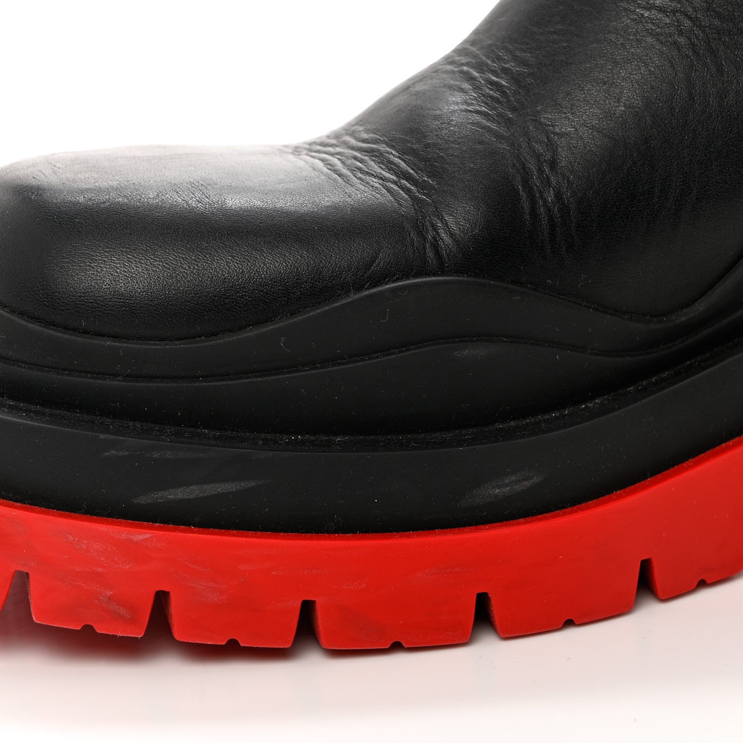Bottega Veneta Calfskin The Tire Chelsea Boots 41 Black Bright Red 14 of 14