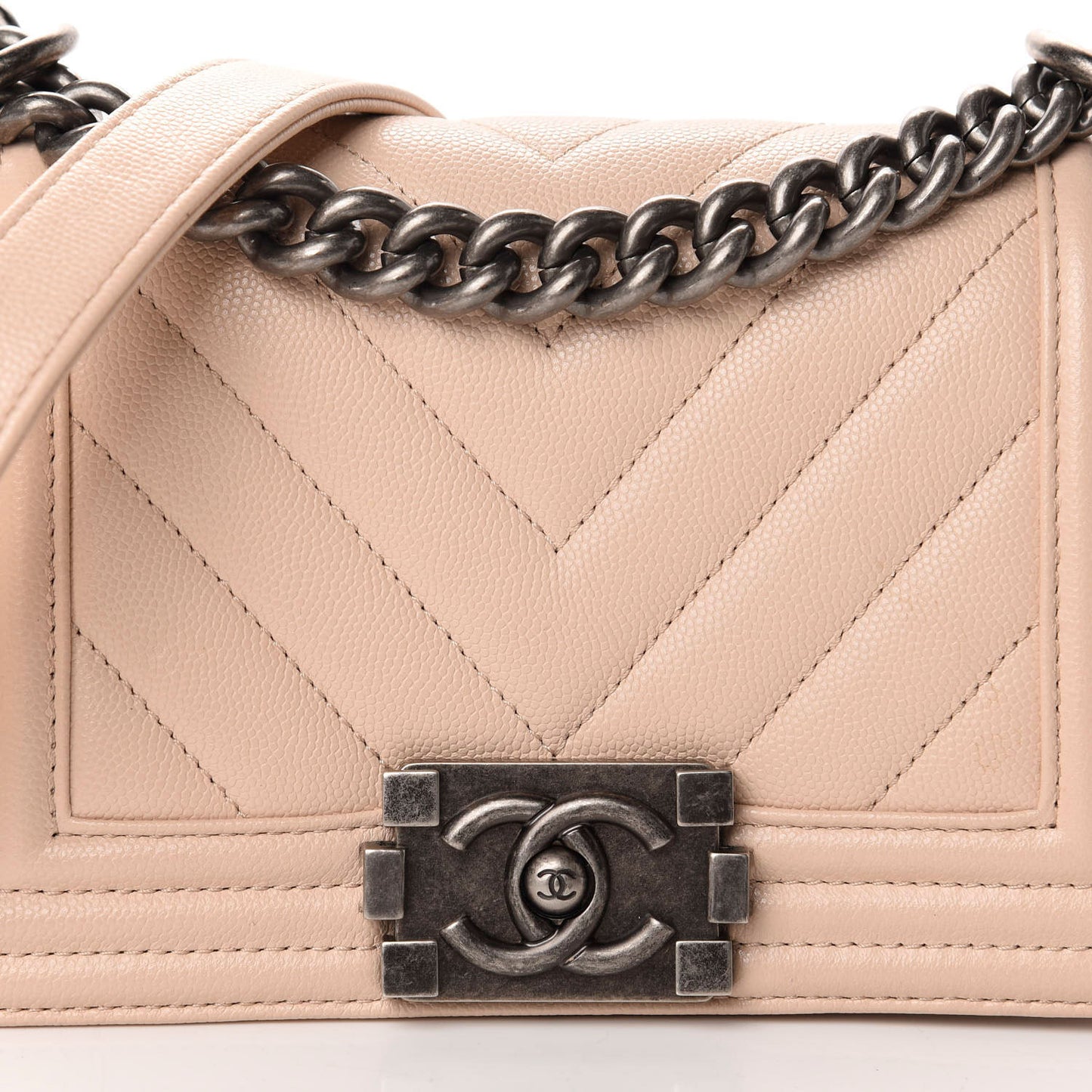 Caviar Chevron Quilted Small Boy Flap Light Beige