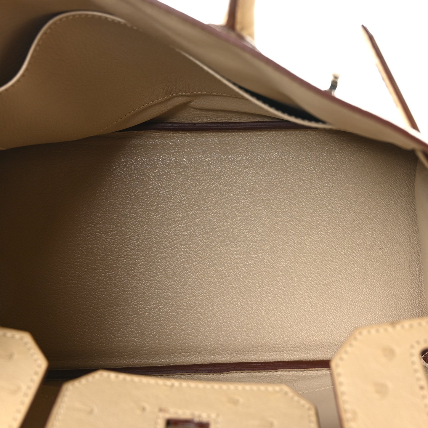 Ostrich Birkin 30 Parchemin