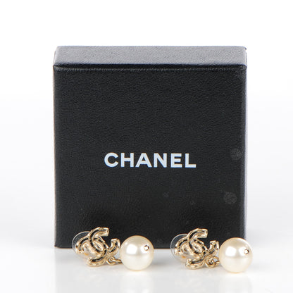 Chanel Pearl Enamel CC Drop Earrings Black Gold 5 of 5