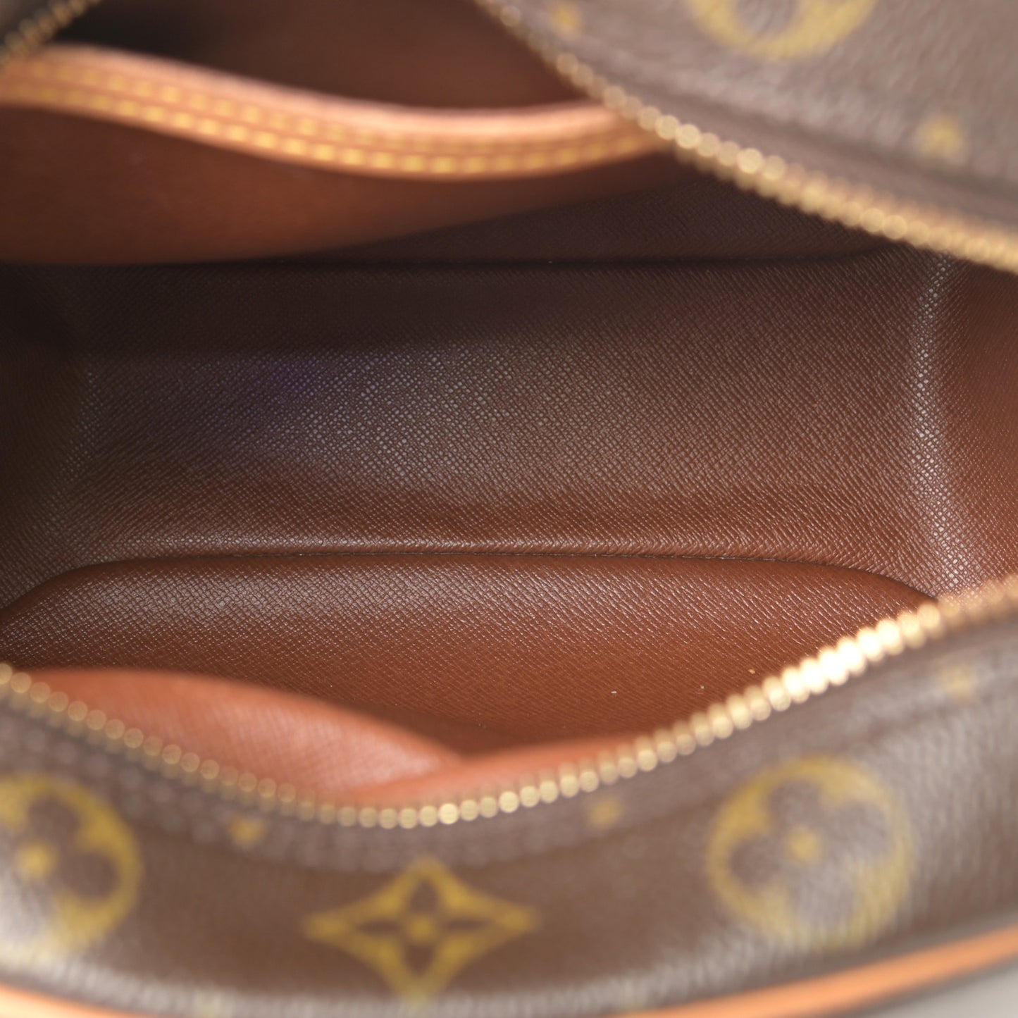 Monogram Blois