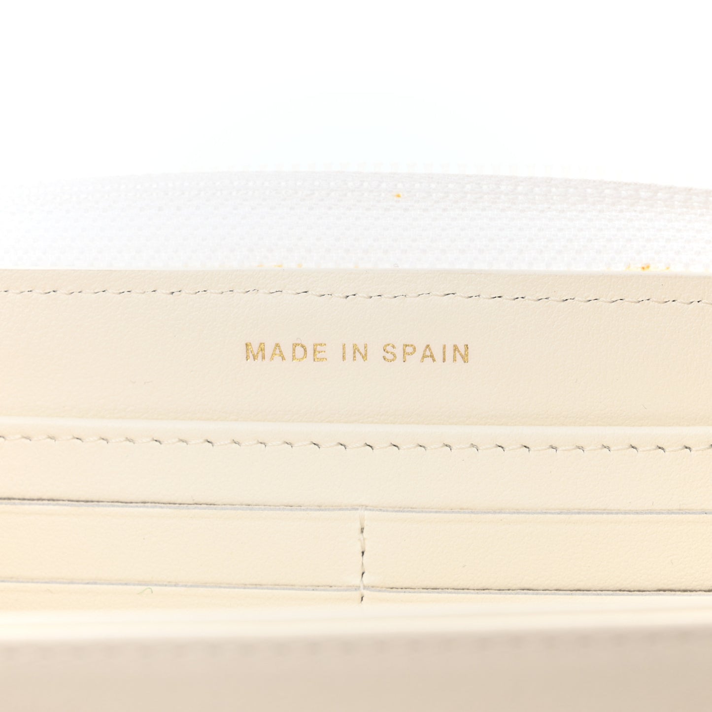 Caviar Quilted Boy Long Zip Around Wallet White