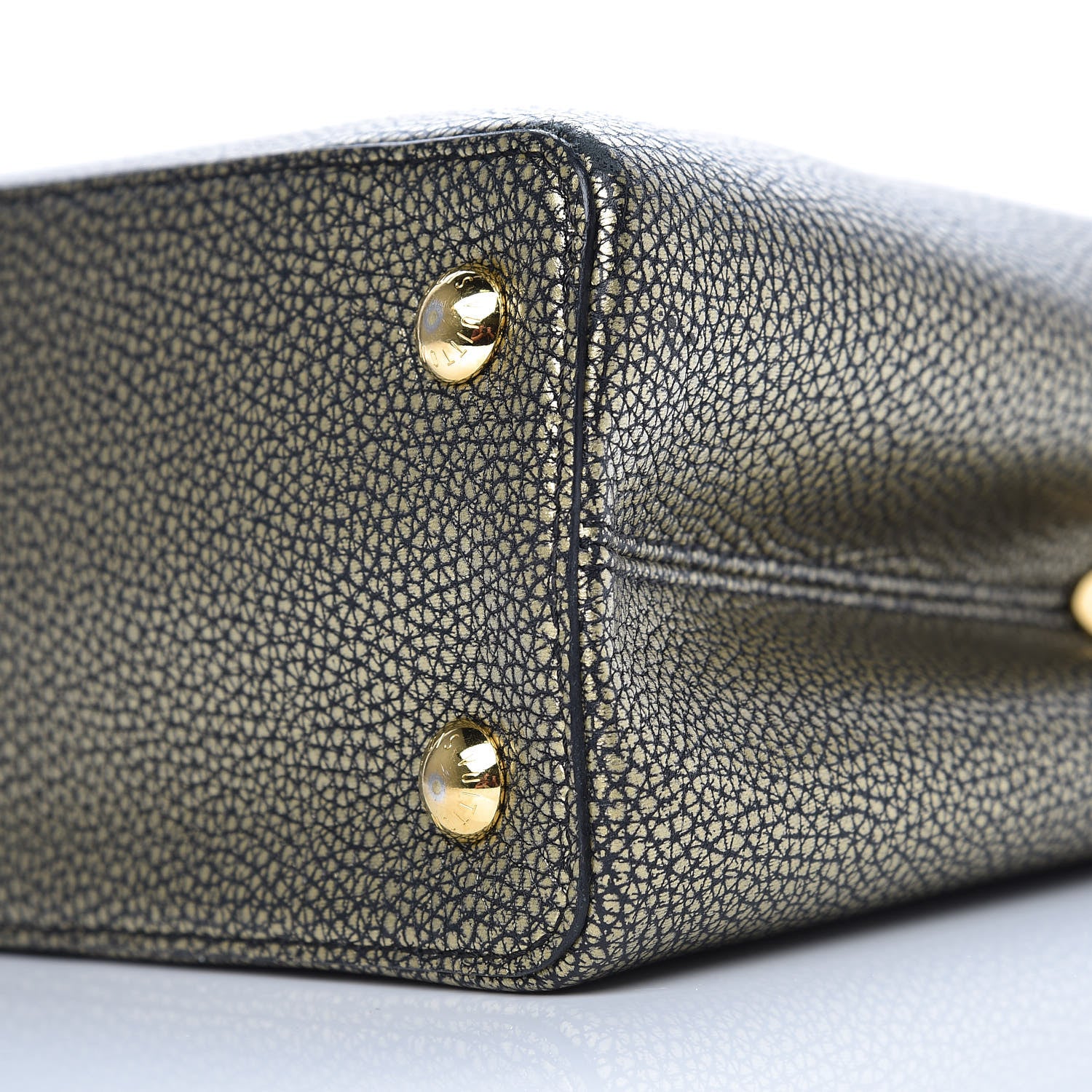 Louis Vuitton Metallic Taurillon Capucines PM Gold 8 of 13