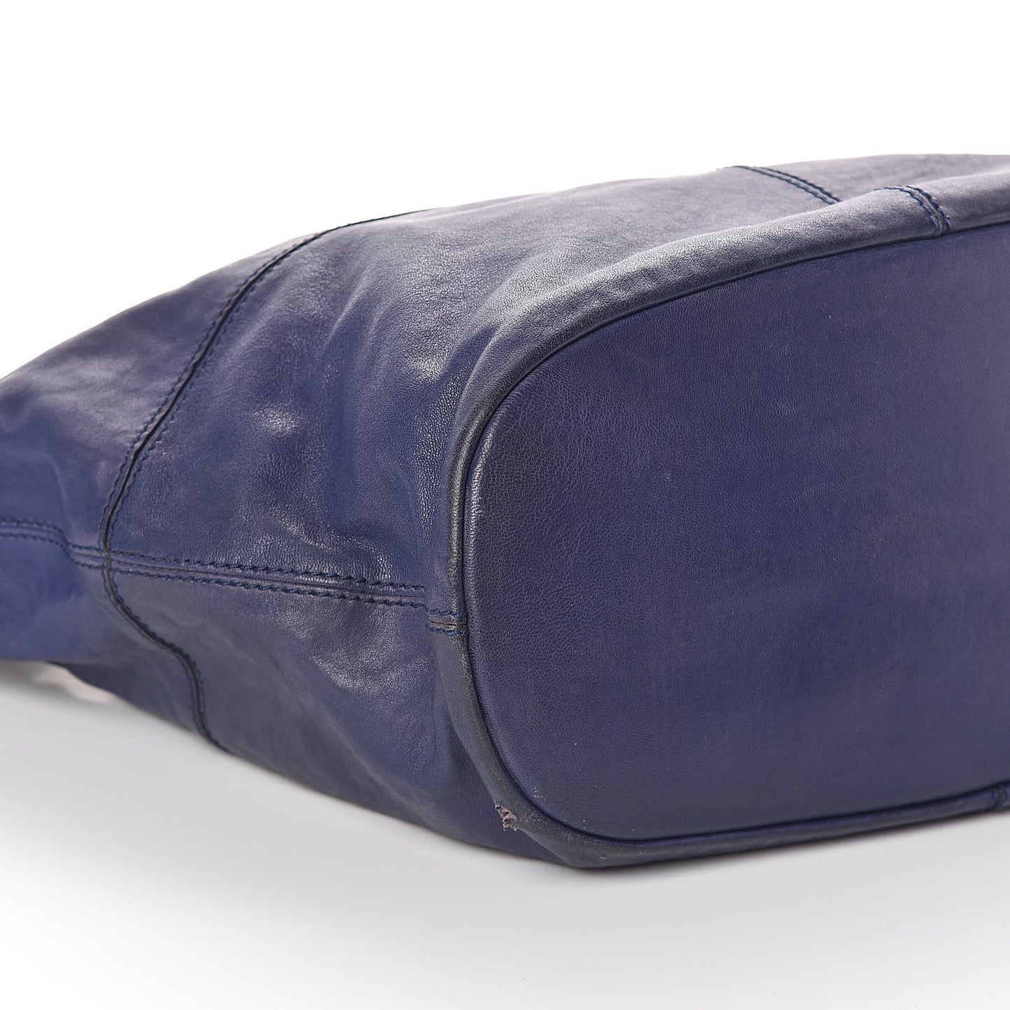 Lambskin Medium Nightingale Blue