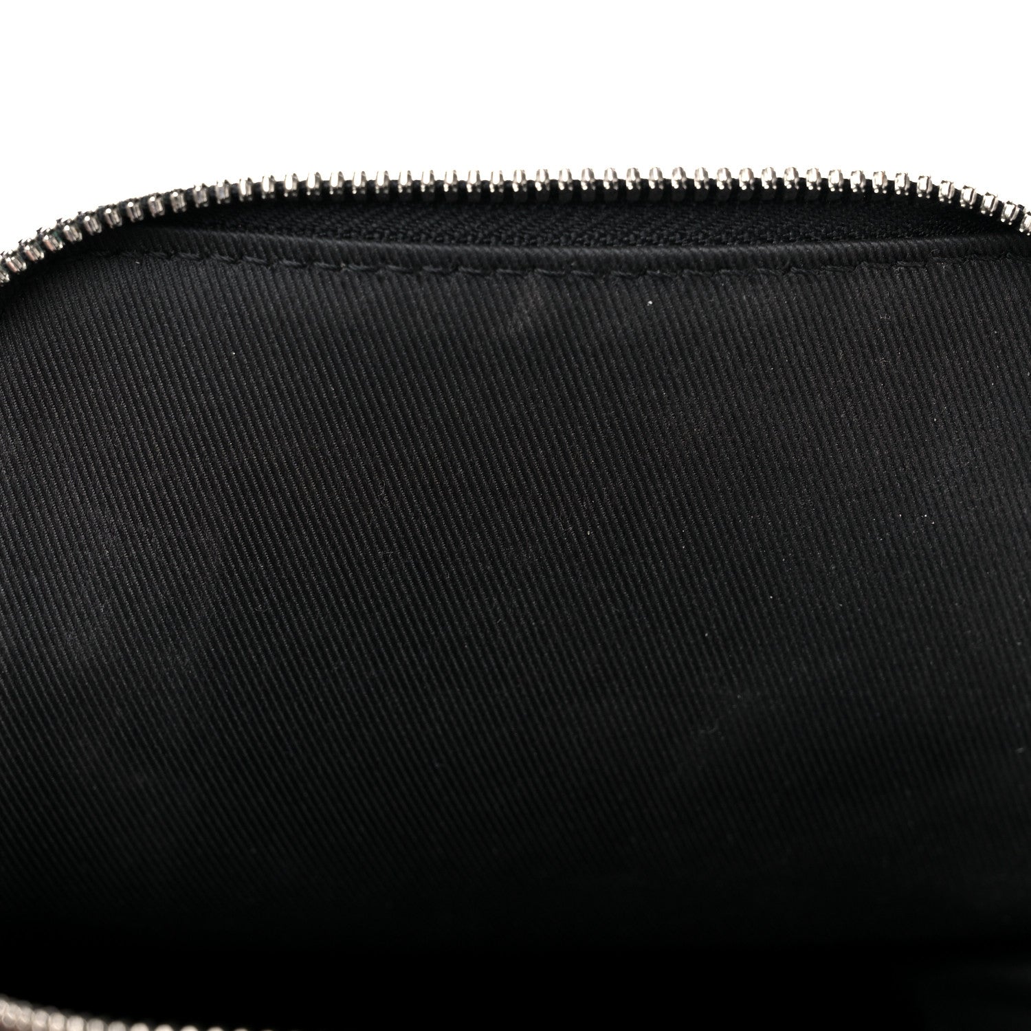 Louis Vuitton Taigarama Outdoor Slingbag Black 9 of 12