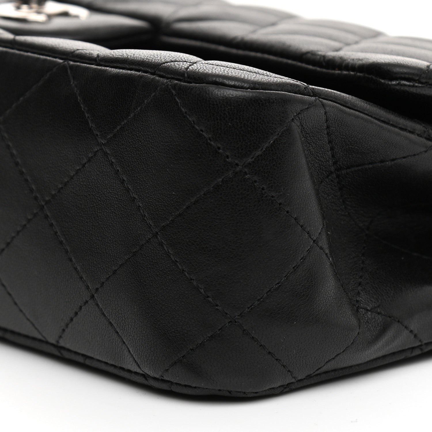 Chanel Lambskin Quilted Medium Double Flap Black 18 of 25