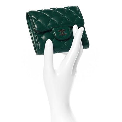 Chanel Lambskin Quilted Compact Flap Wallet Green 2 of 10