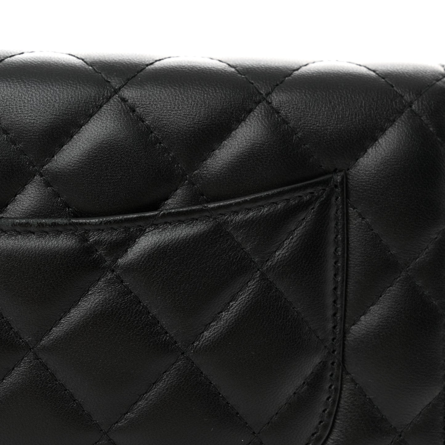 Lambskin Quilted Wallet On Chain WOC Black