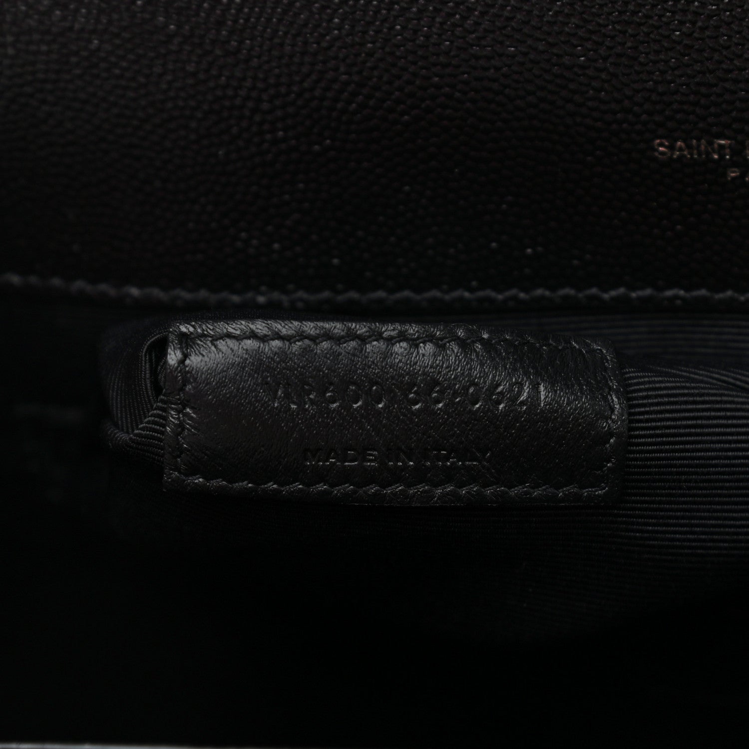 Saint Laurent Grain De Poudre Textured Mixed Matelasse Large Triquilt Monogram Monochrome Satchel Black 7 of 11