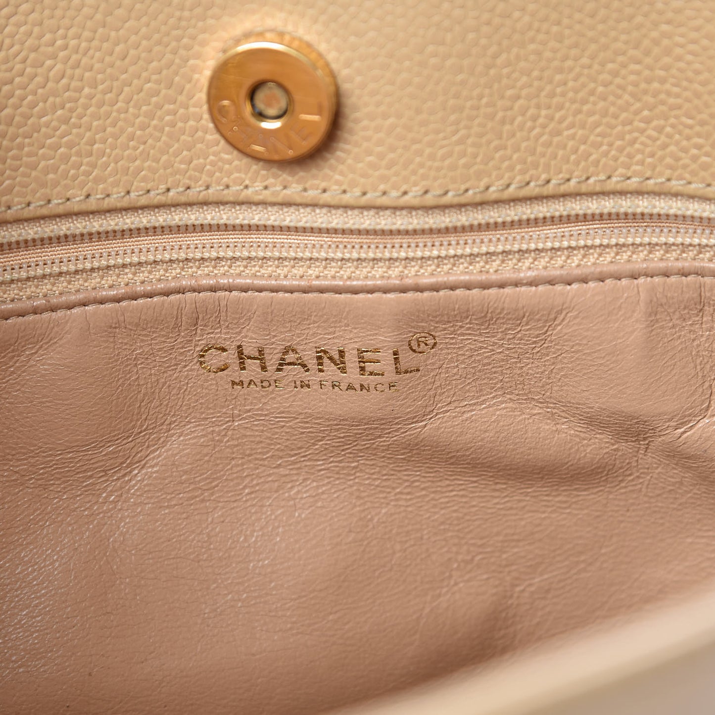 Caviar CC Shoulder Bag Beige