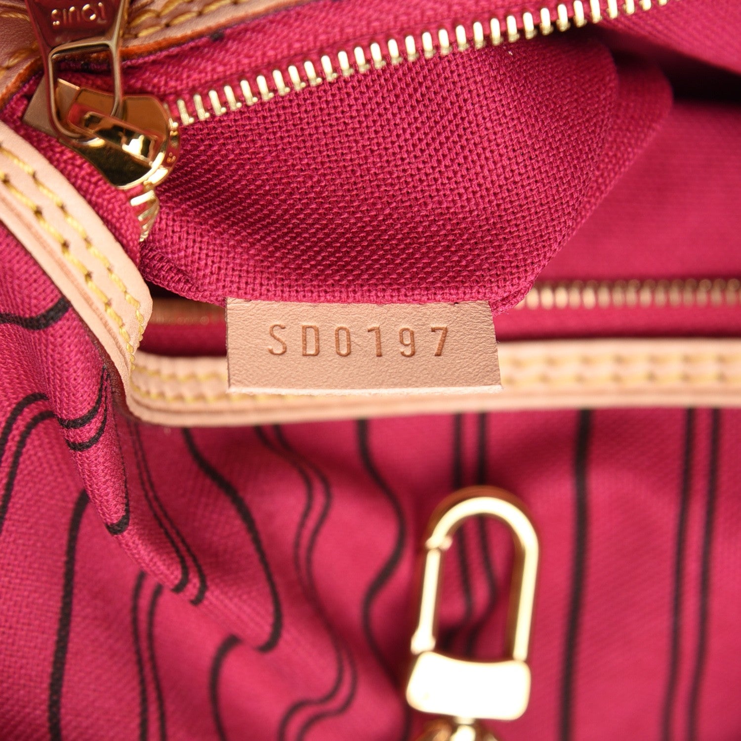 Louis Vuitton Monogram Delightful MM Pivoine 8 of 8