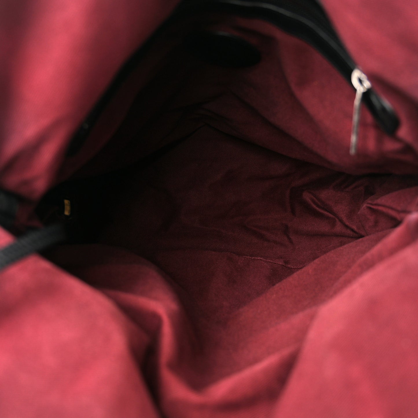 Coated Canvas Quilted Medium Garment Travel Bag Black