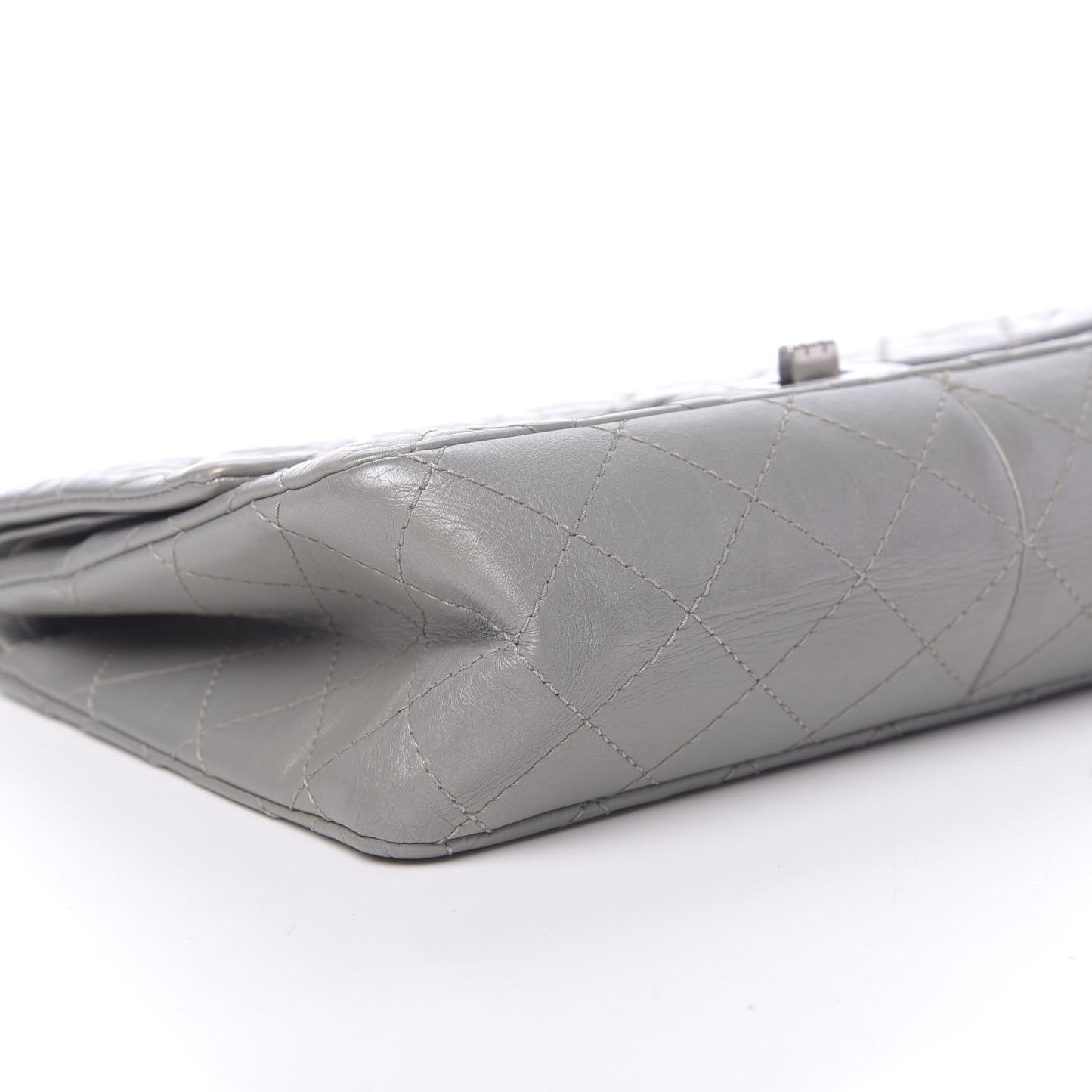 Metallic Aged Calfskin Quilted 2.55 Reissue 226 Flap Silver