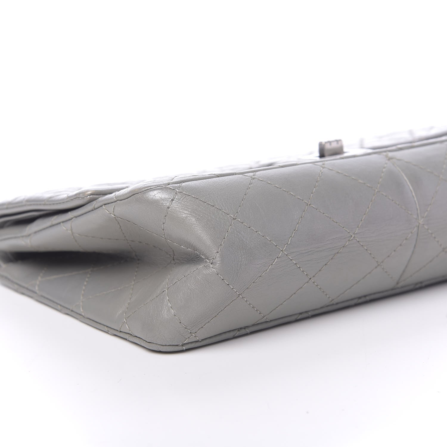 Chanel Metallic Aged Calfskin Quilted 2.55 Reissue 226 Flap Silver 8 of 13