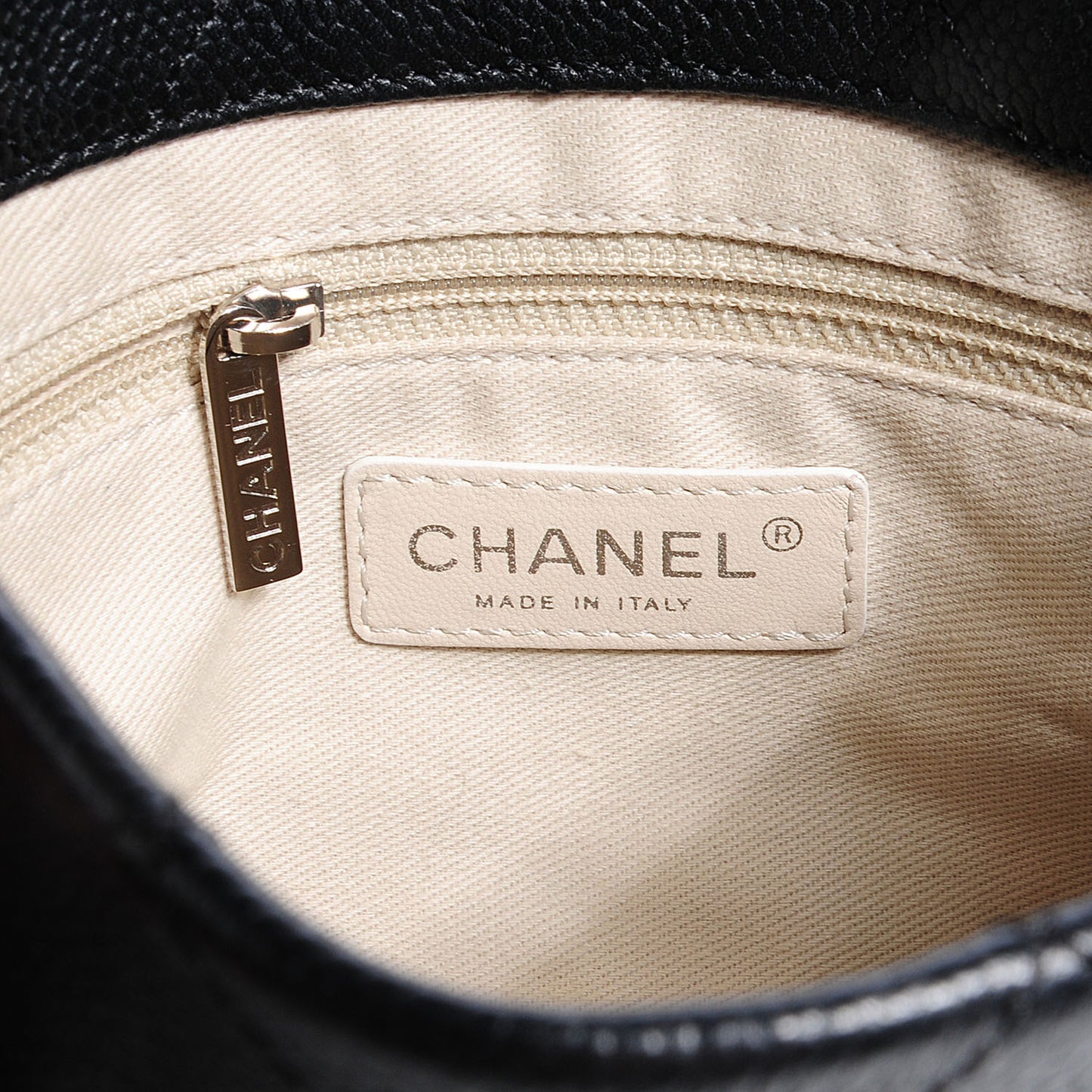 Grained Calfskin CC Pocket Flat Cross Body Bag Black
