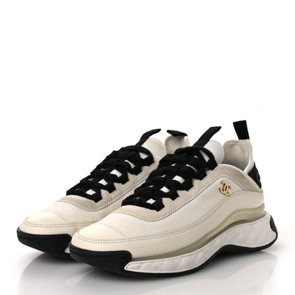 Chanel Velvet Calfskin Mixed Fibers CC Sneakers 40 Ivory Black 4 of 15
