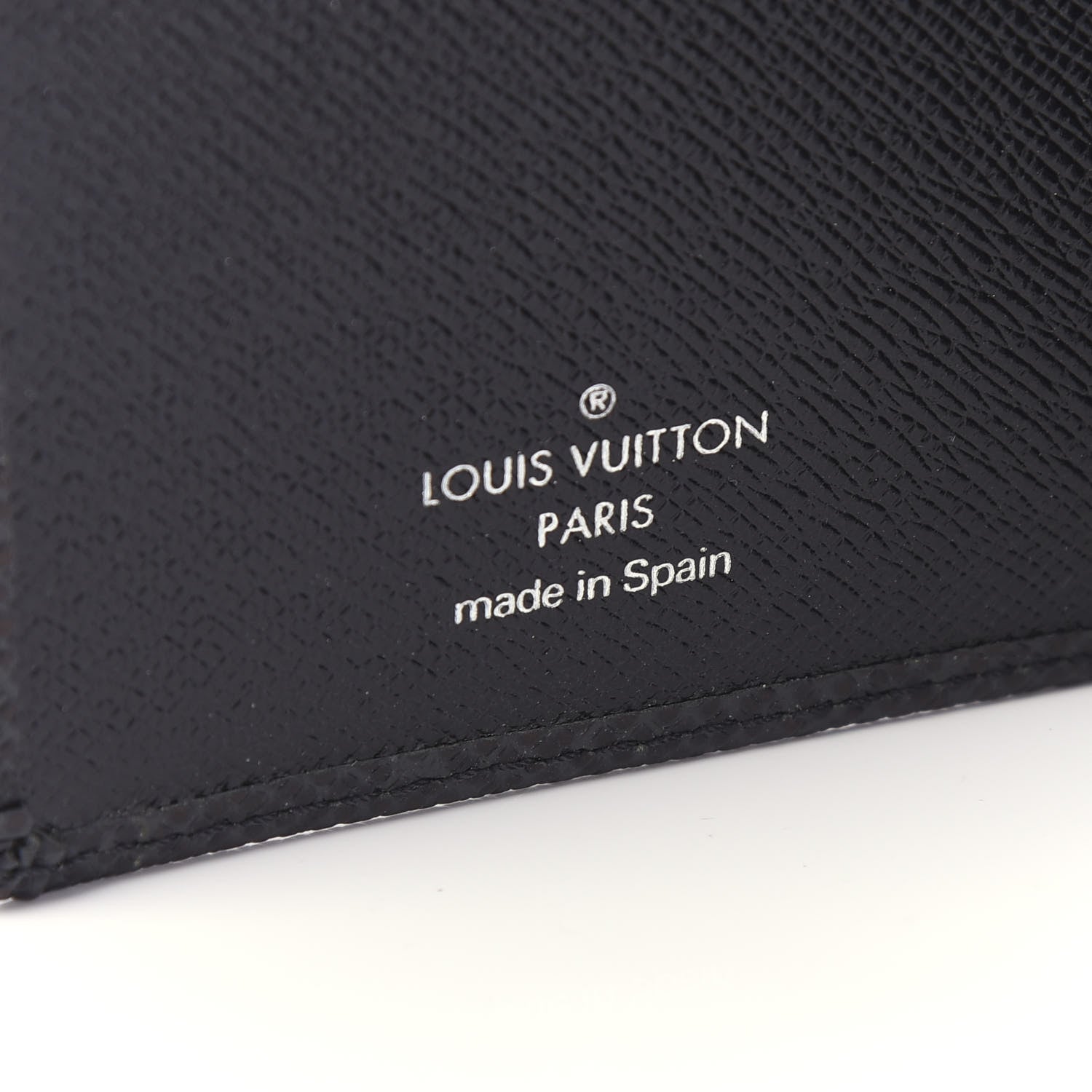 Louis Vuitton Taiga Pocket Agenda Cover Black 8 of 9