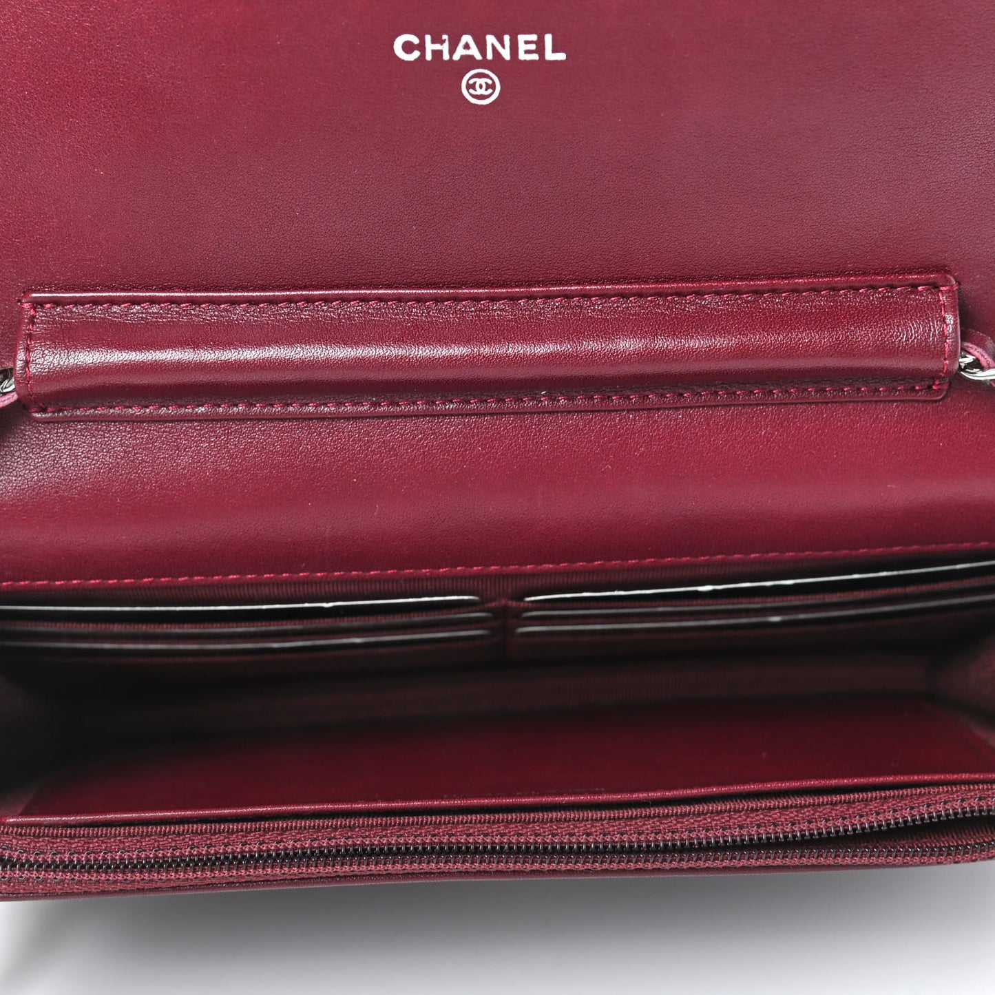Patent Quilted Wallet On Chain WOC Burgundy