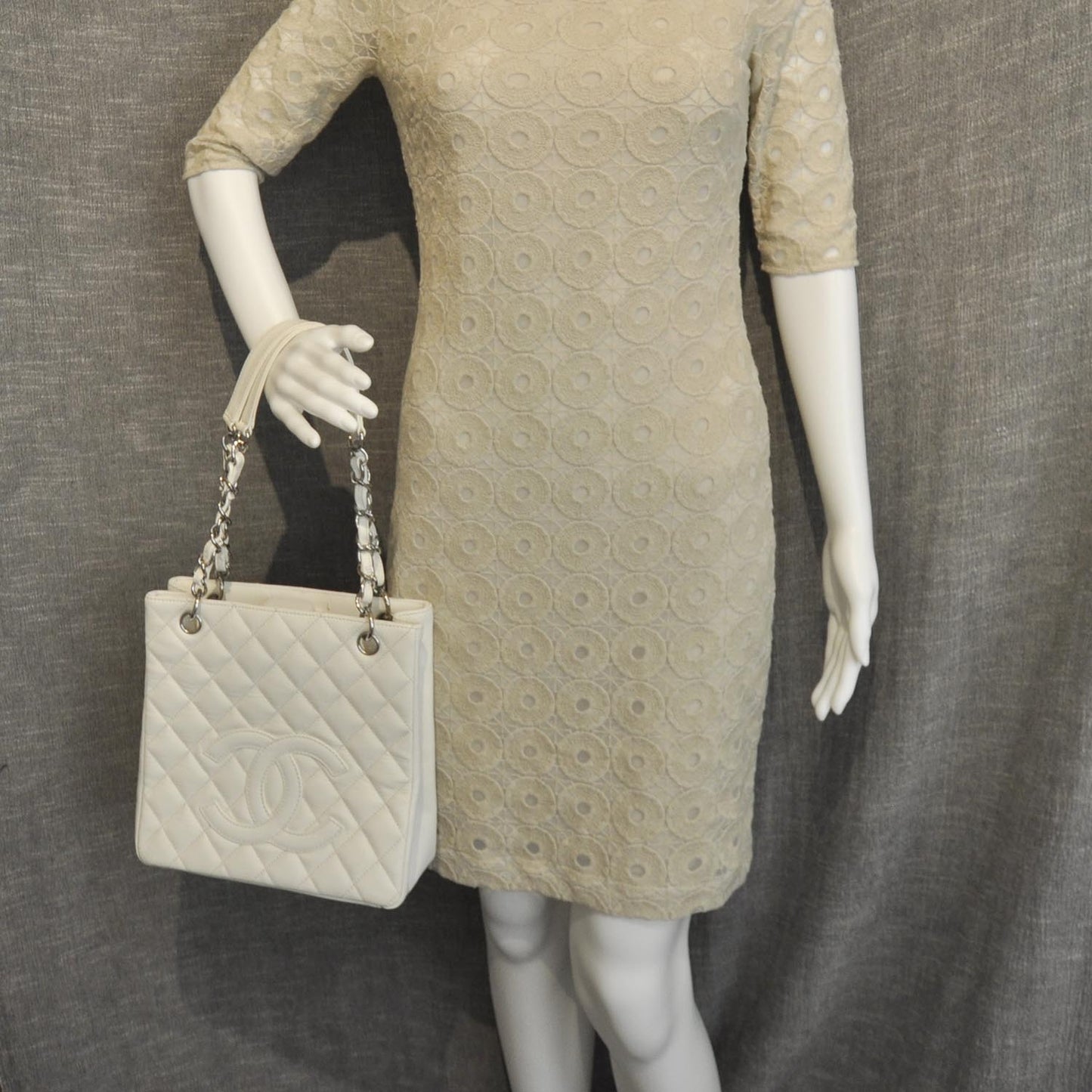 Caviar Petit Shopping Tote PST White